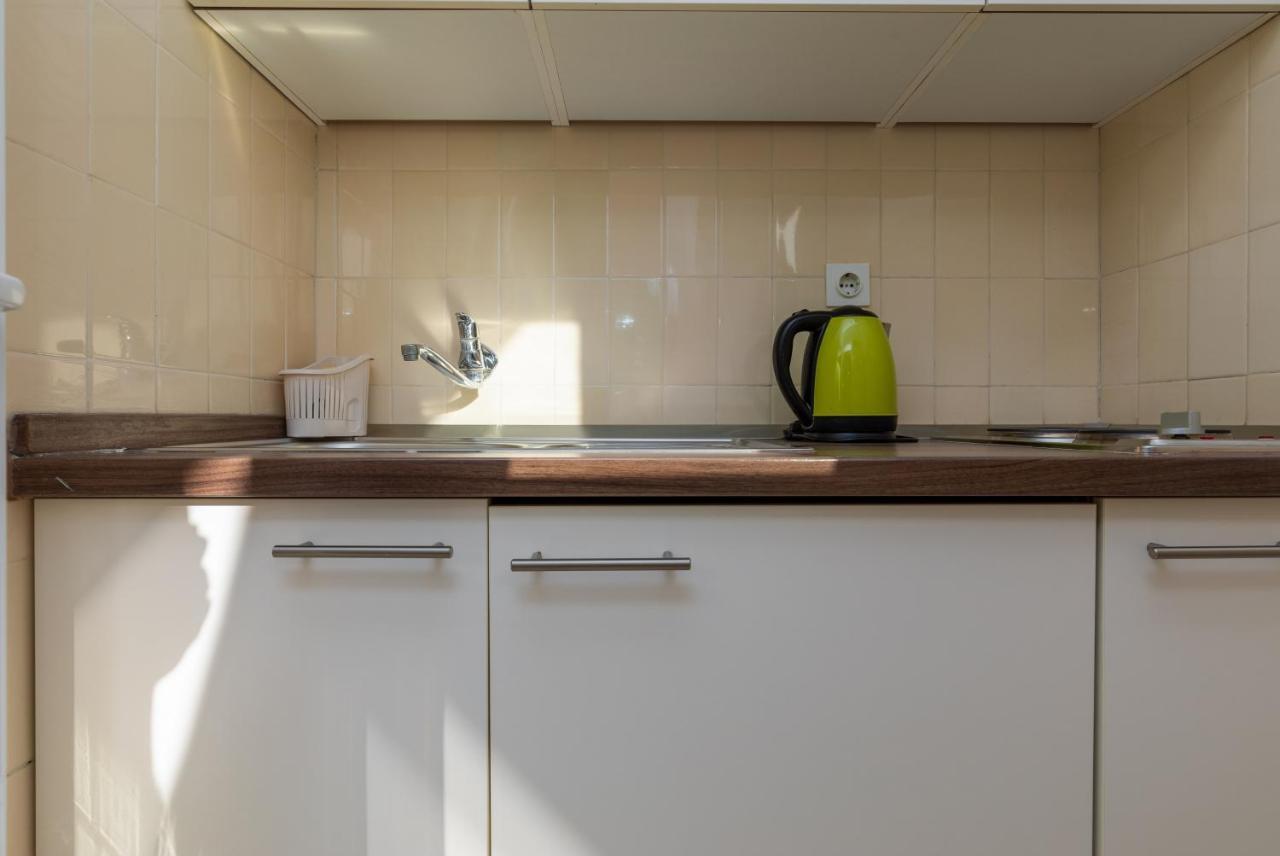 Apartments With A Parking Space Omis - 2745 외부 사진